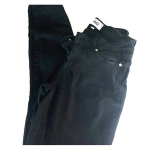 **PAIGE VERDUGO SKINNY JEANS**